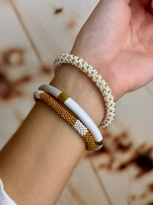 Handcrafted White & Gold Beaded Bracelet