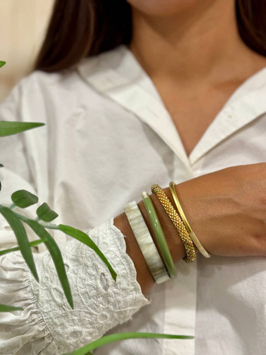 Handmade Buffalo Horn Bangle - Brown Gold