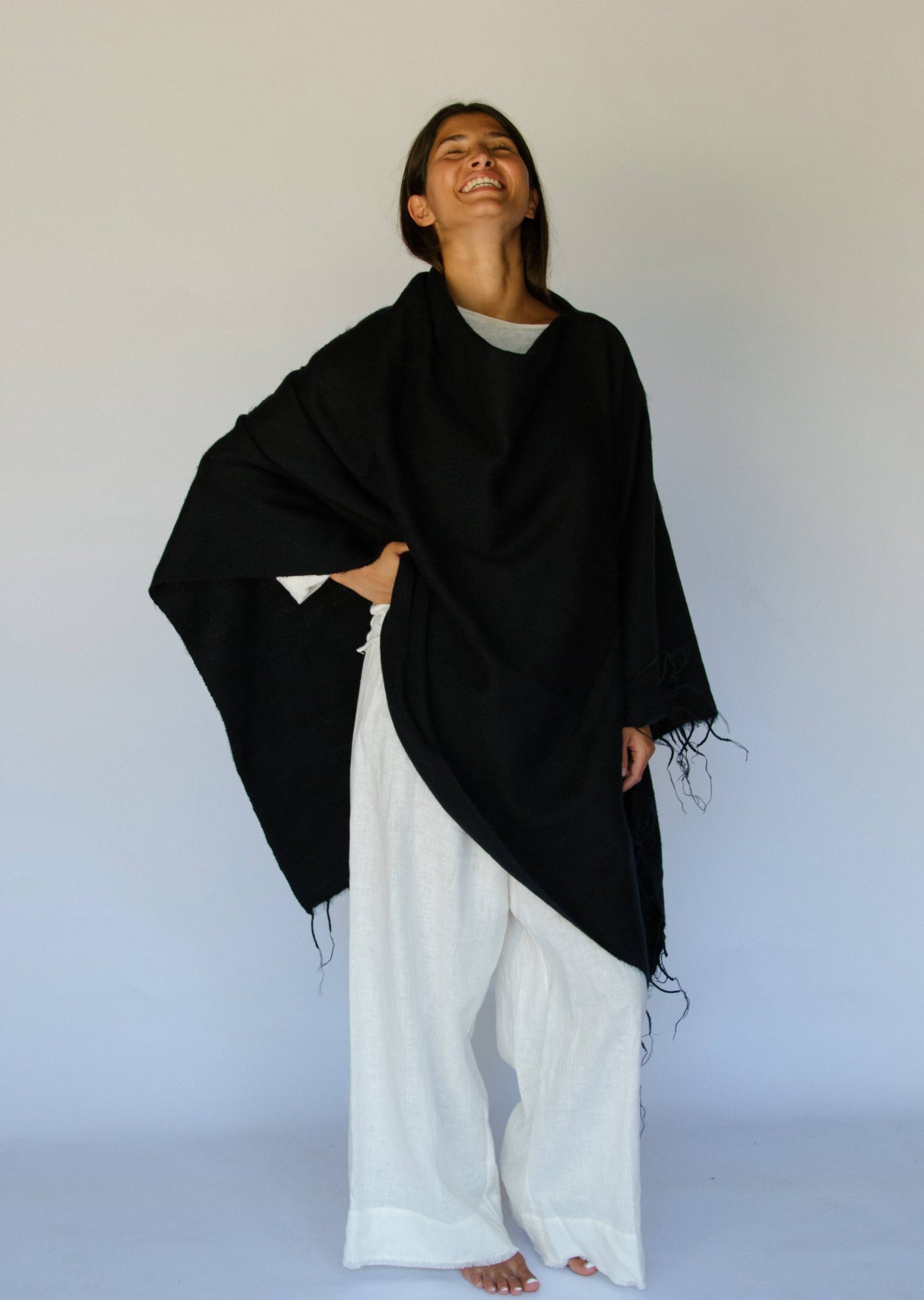 Poncho // Jett Black