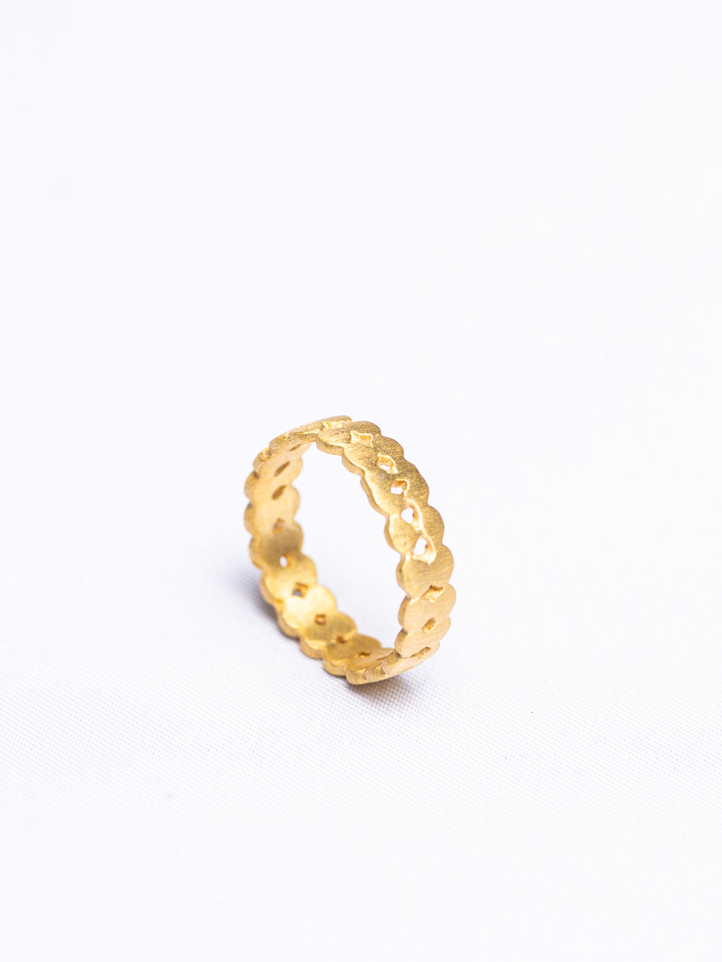 Halo Petal Ring