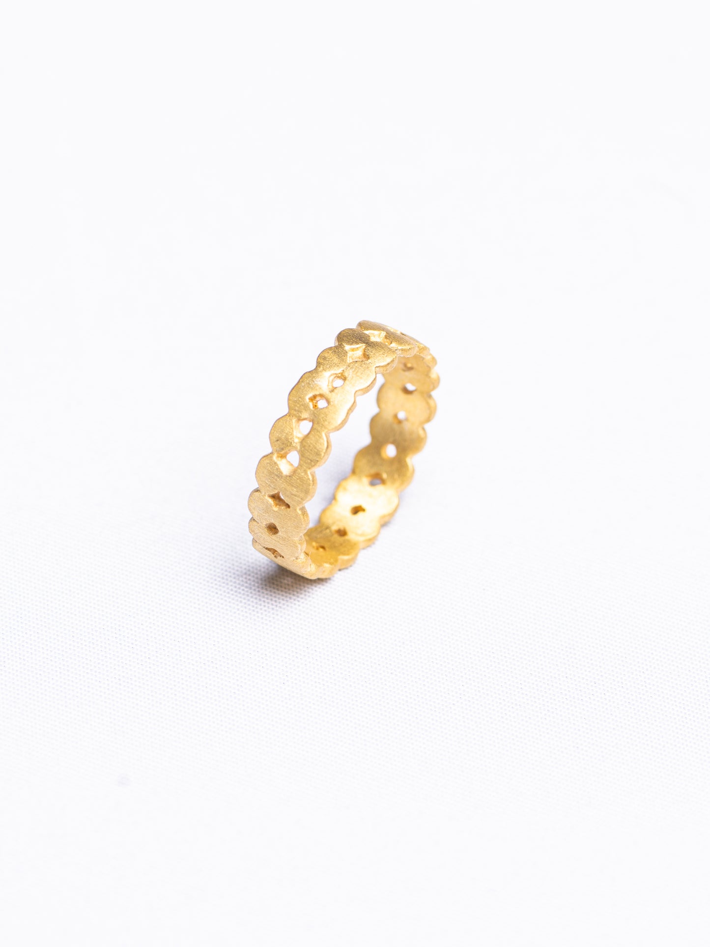 Halo Petal Ring