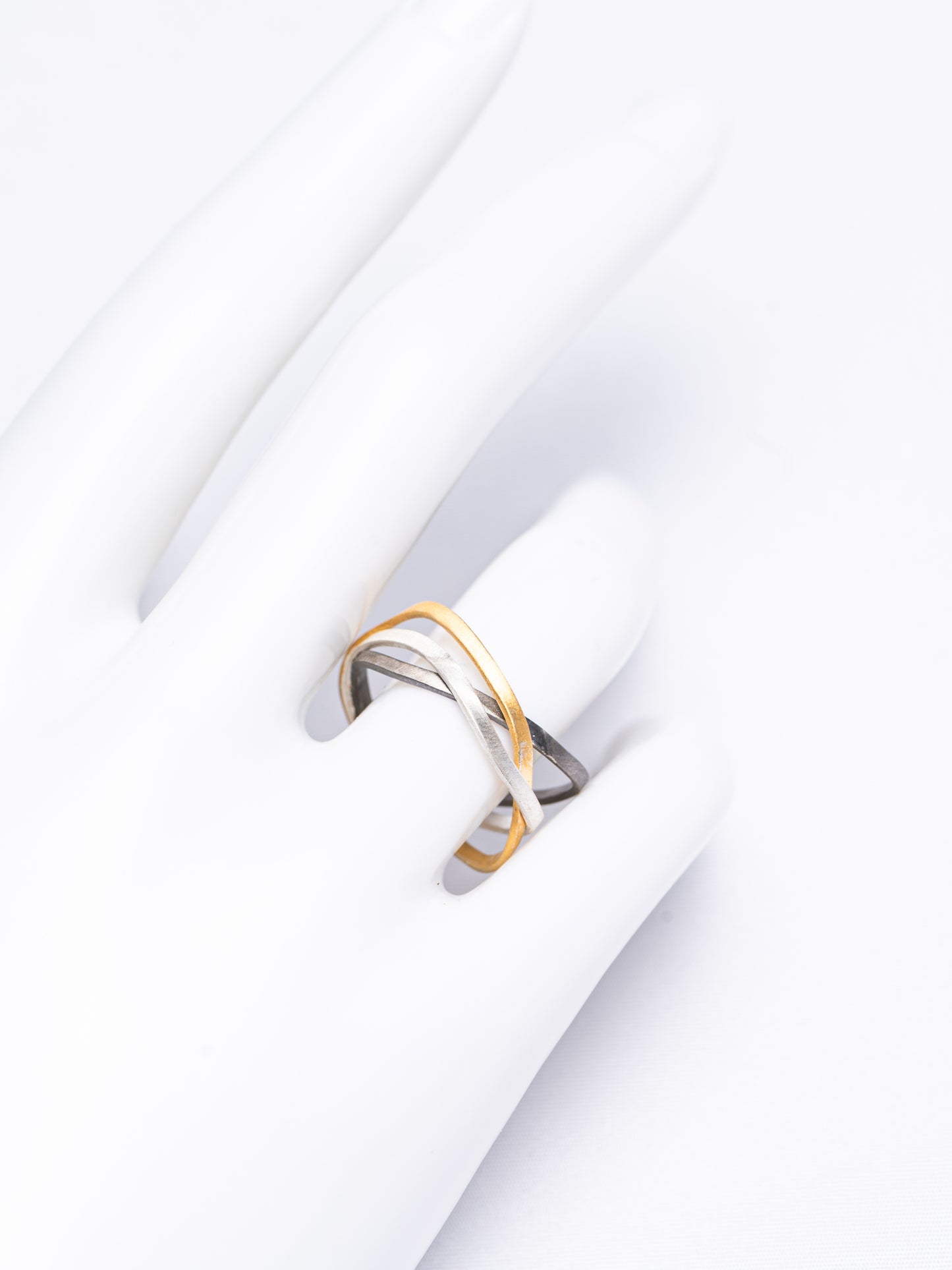 Trinity Flow Ring