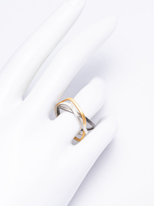 Trinity Flow Ring