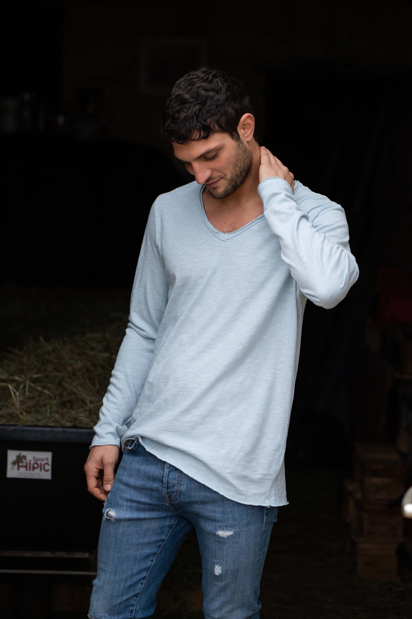 Light Blue V-Neck Longsleeve Men by Mara