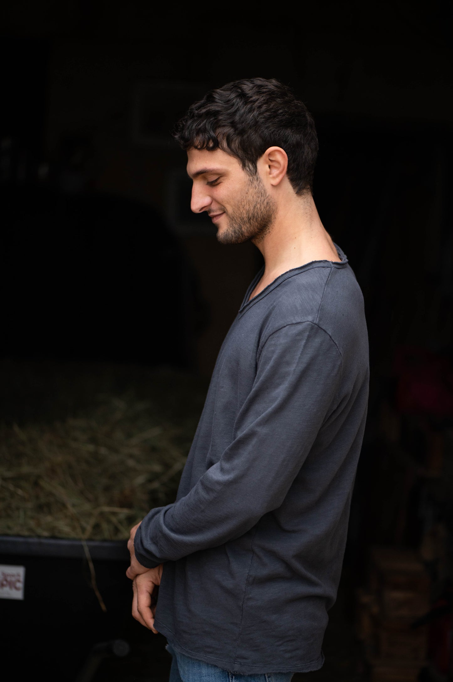 Antra V-Neck Longsleeve Men by Mara