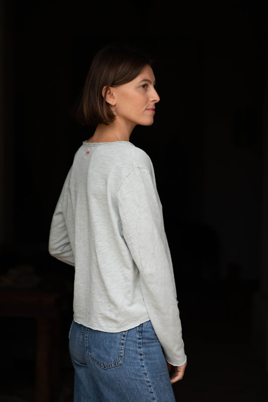 Mercury V-Neck Longsleeve Top by Mara