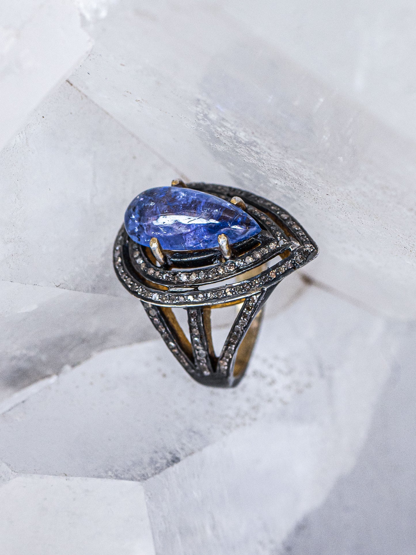The Shahi Tanzanite Ring