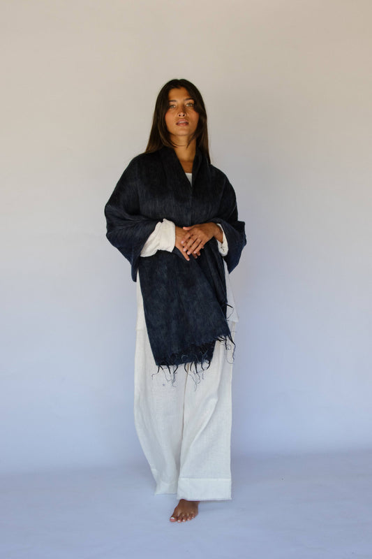 Poncho // Midnight